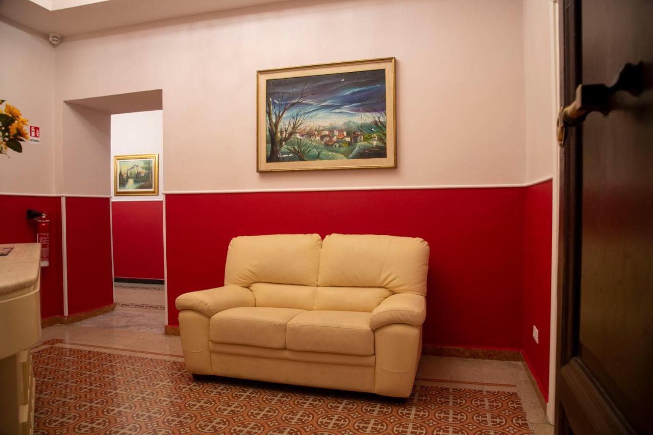 Hotel Domus Napoleone Roma Exterior foto