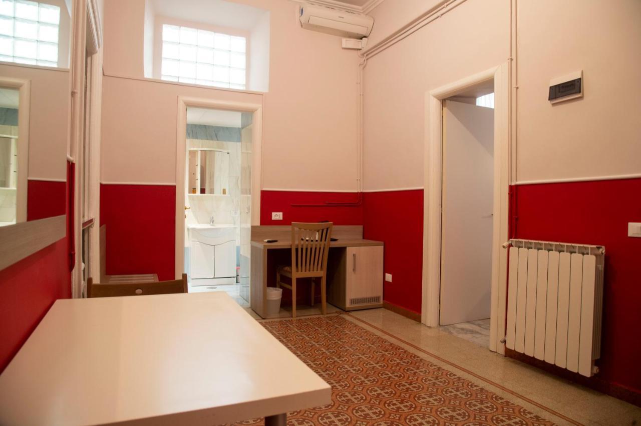 Hotel Domus Napoleone Roma Exterior foto