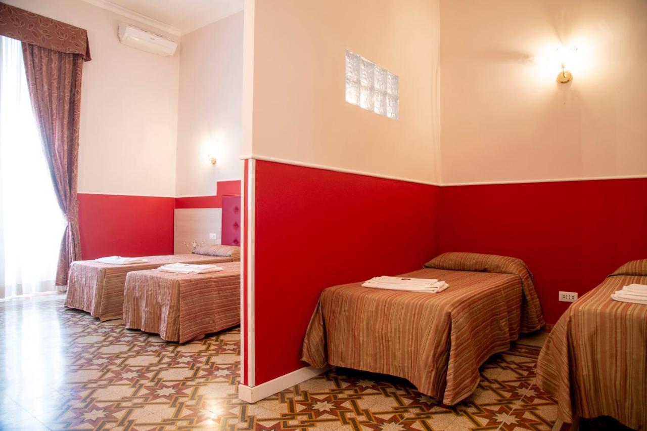 Hotel Domus Napoleone Roma Exterior foto