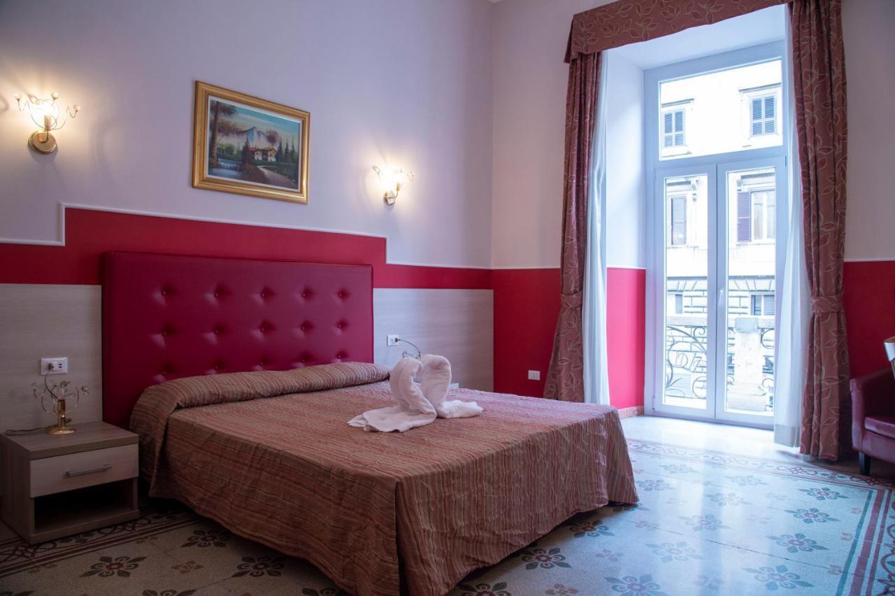 Hotel Domus Napoleone Roma Exterior foto