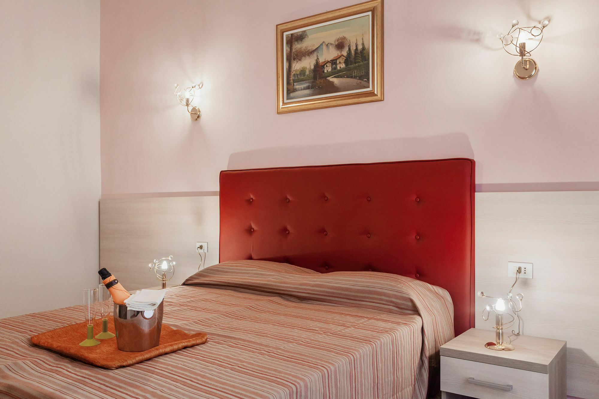 Hotel Domus Napoleone Roma Exterior foto